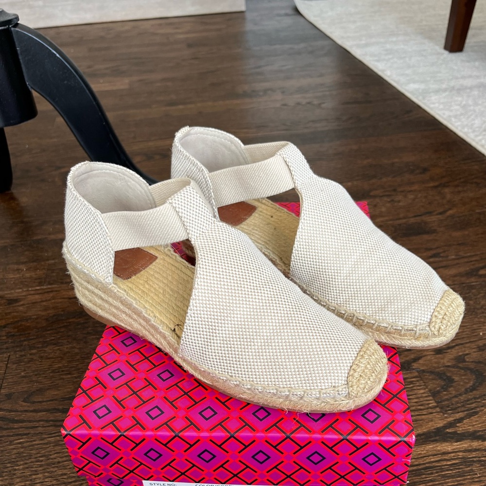 EUC Tory Burch Catalina Espadrilles in Natural 7.5